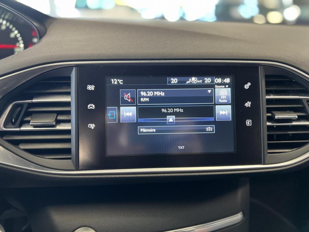 Peugeot 308 - Photo 16