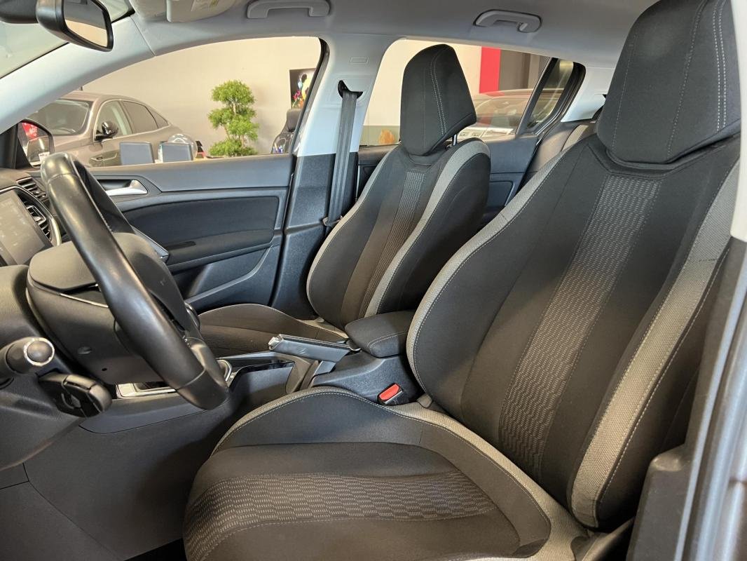 Peugeot 308 - Photo 10