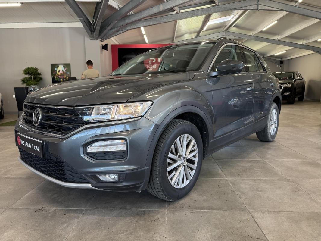 Volkswagen T-Roc - Photo 1