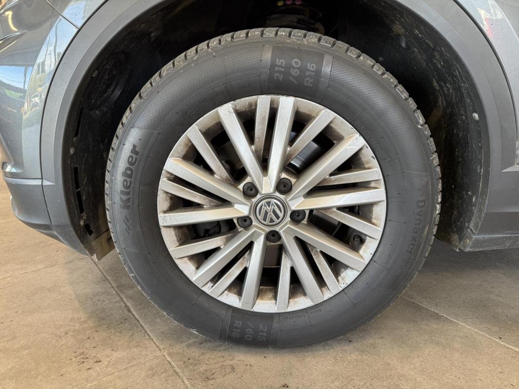 Volkswagen T-Roc - Photo 8