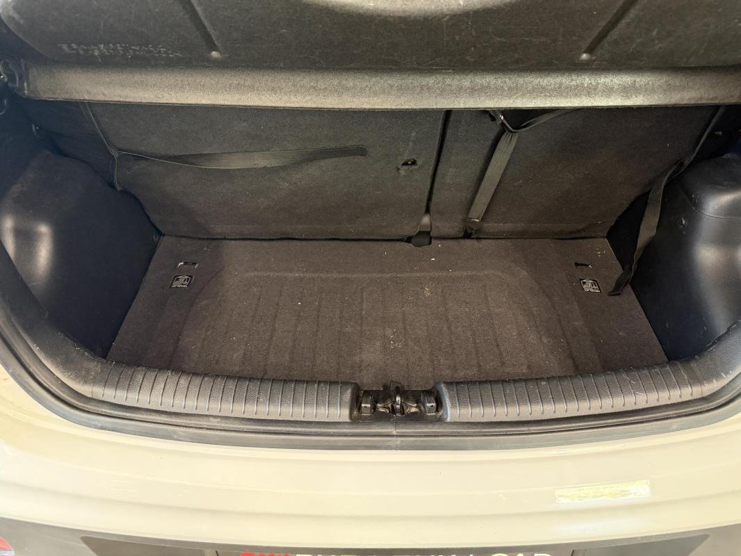 Hyundai i10 - Photo 19