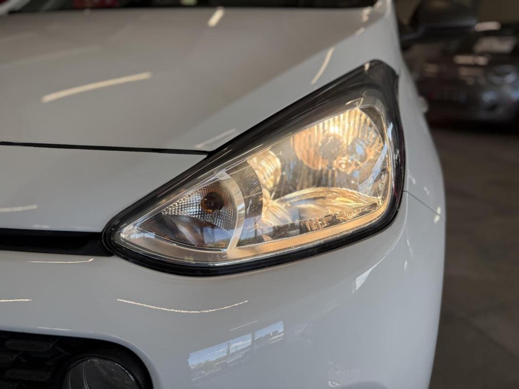 Hyundai i10 - Photo 22