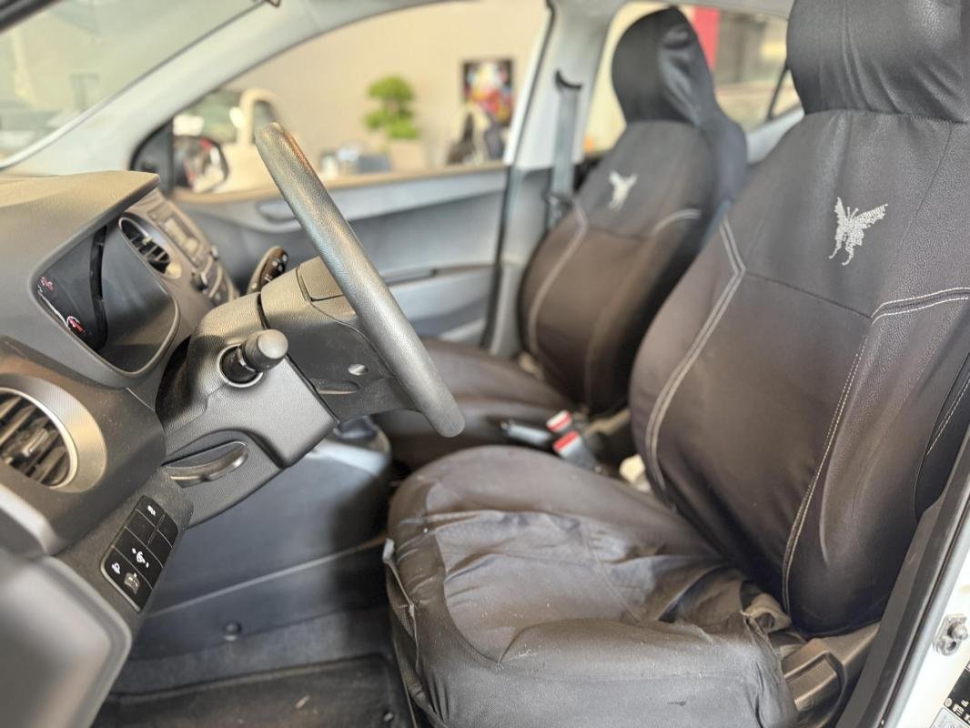 Hyundai i10 - Photo 9