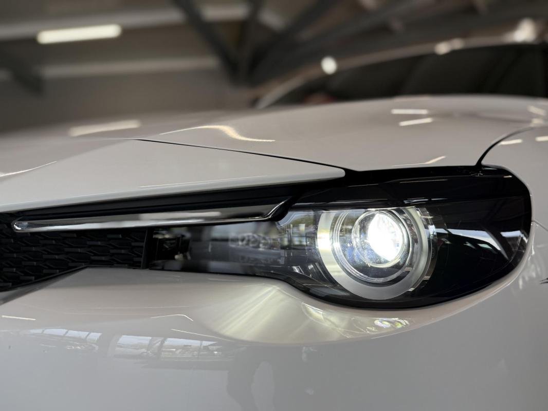 Mazda MX-30 - Photo 33