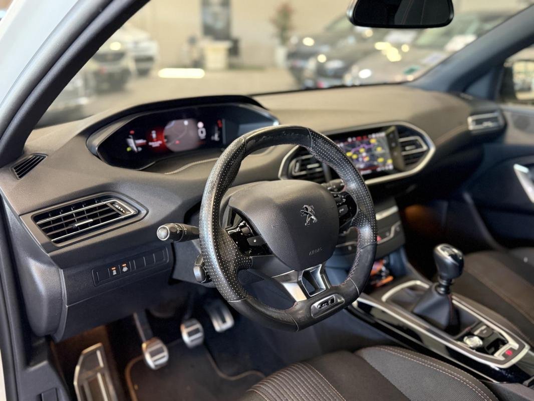 Peugeot 308 - Photo 13