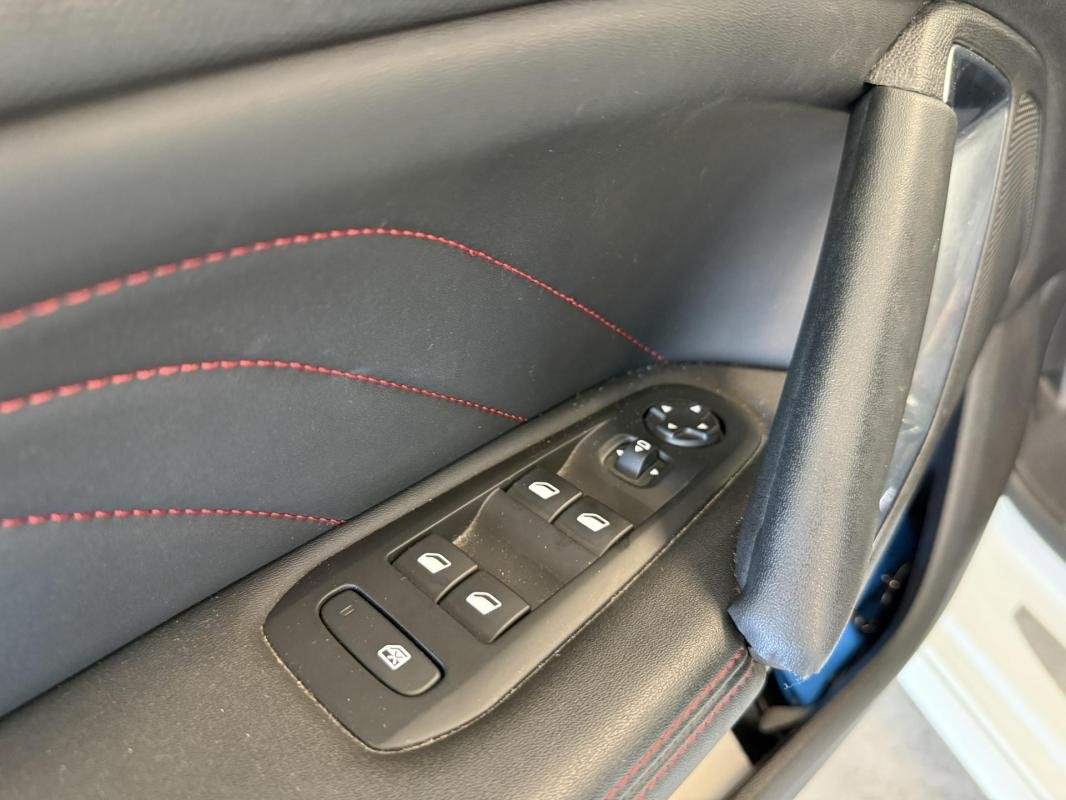 Peugeot 308 - Photo 17