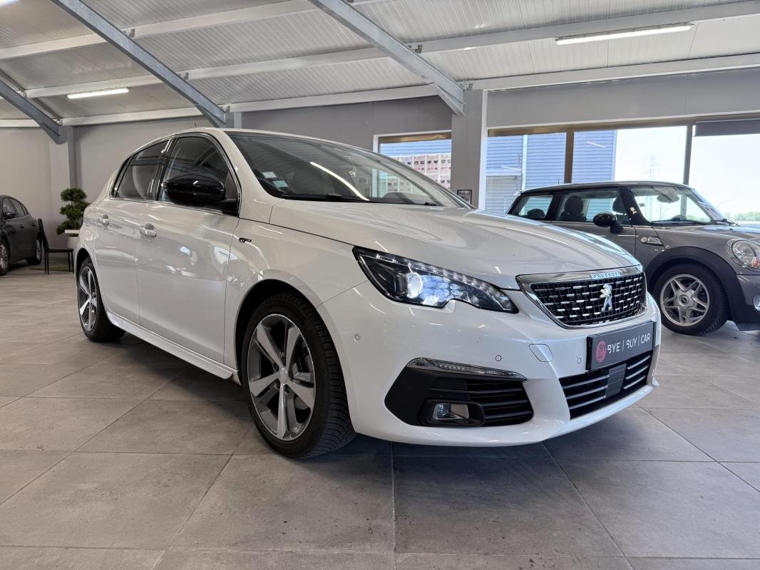 Peugeot 308 - Photo 2