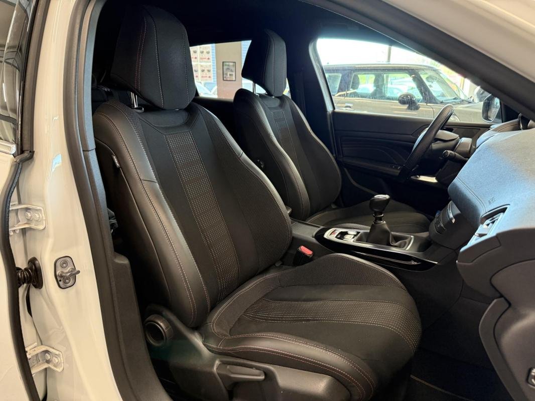 Peugeot 308 - Photo 7