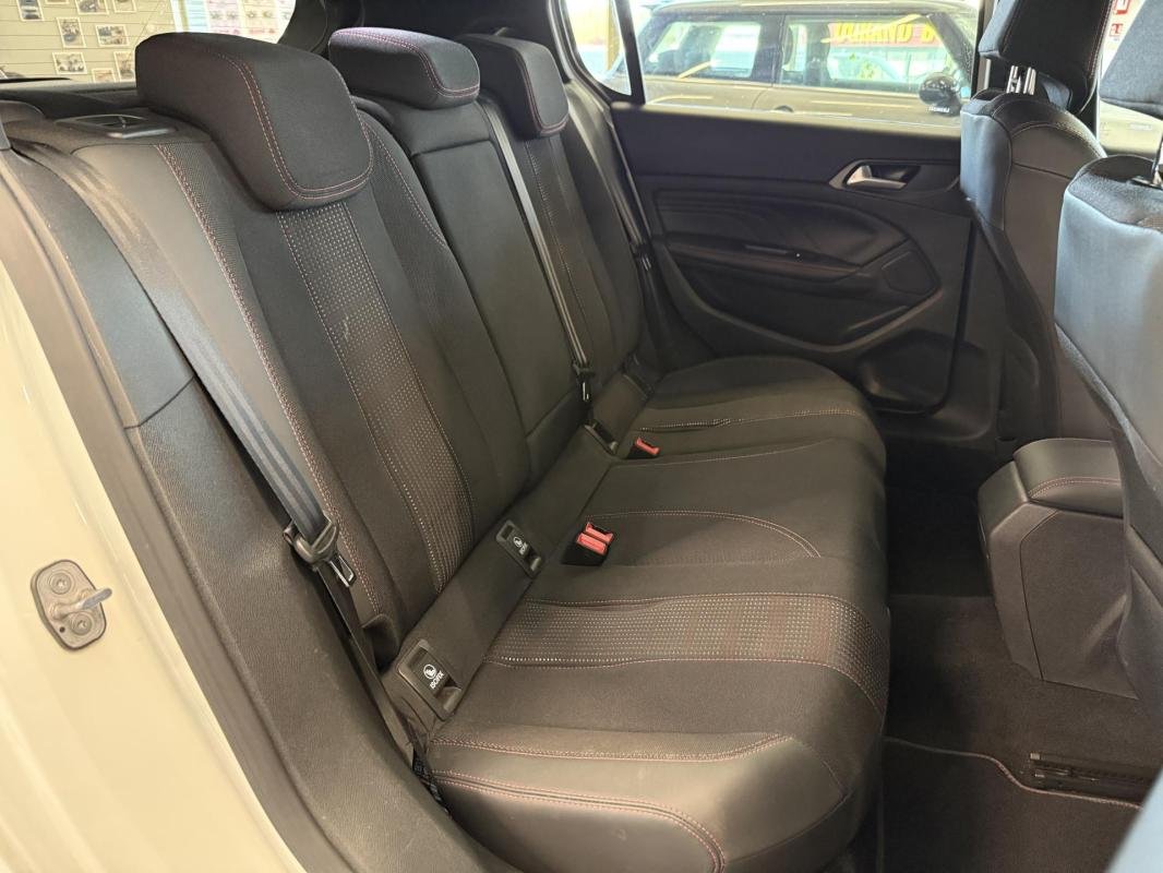 Peugeot 308 - Photo 8