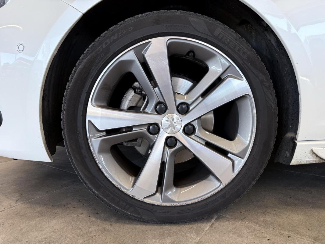 Peugeot 308 - Photo 10