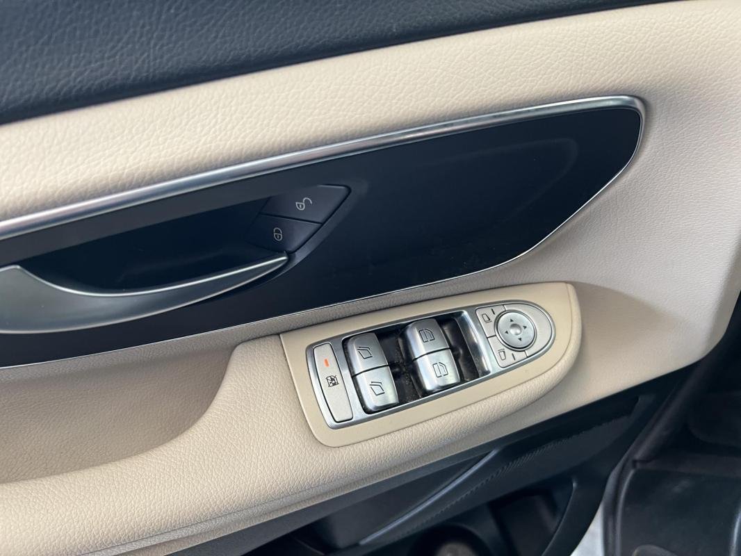 Mercedes Classe V - Photo 21