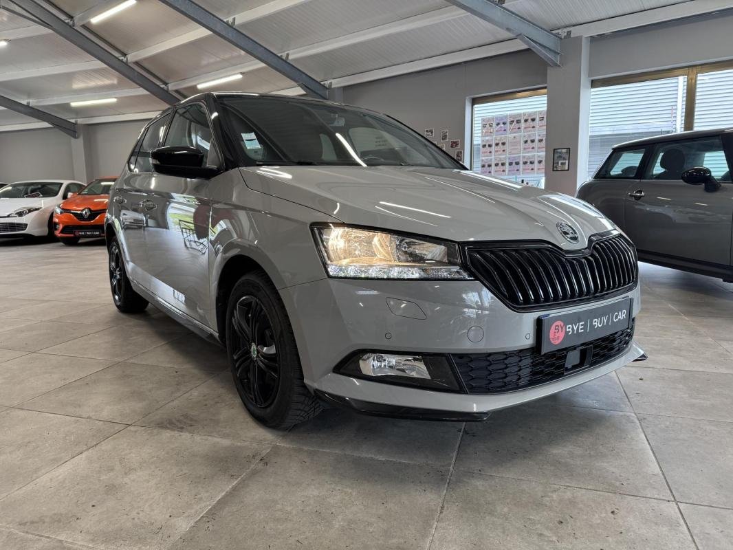 Skoda Fabia - Photo 2