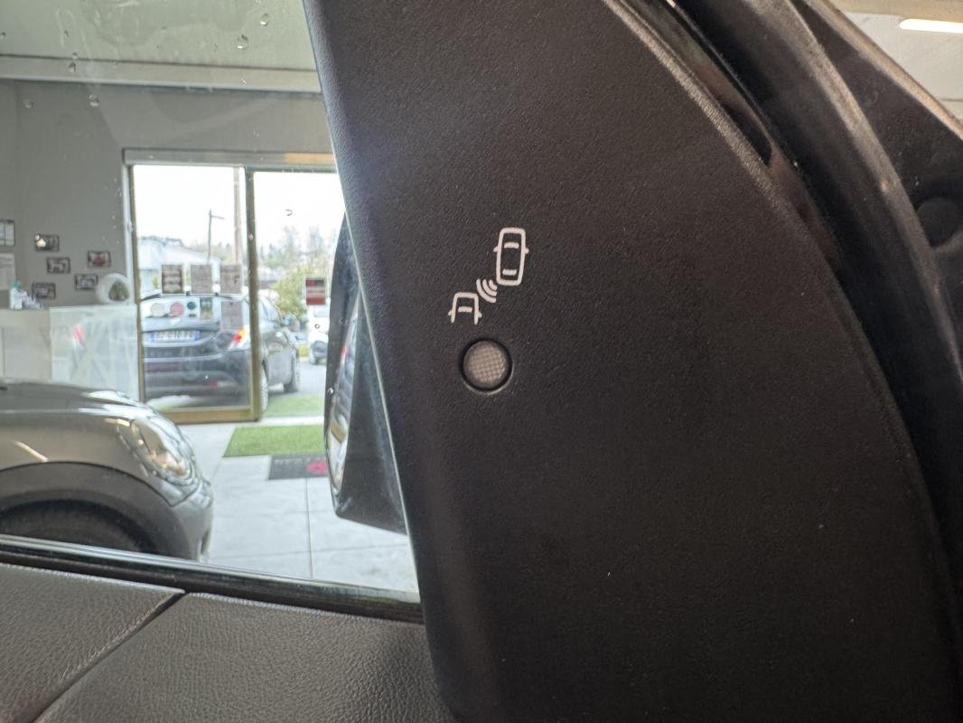 Renault Koleos - Photo 37