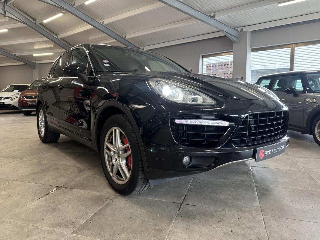 Porsche Cayenne - Photo 2