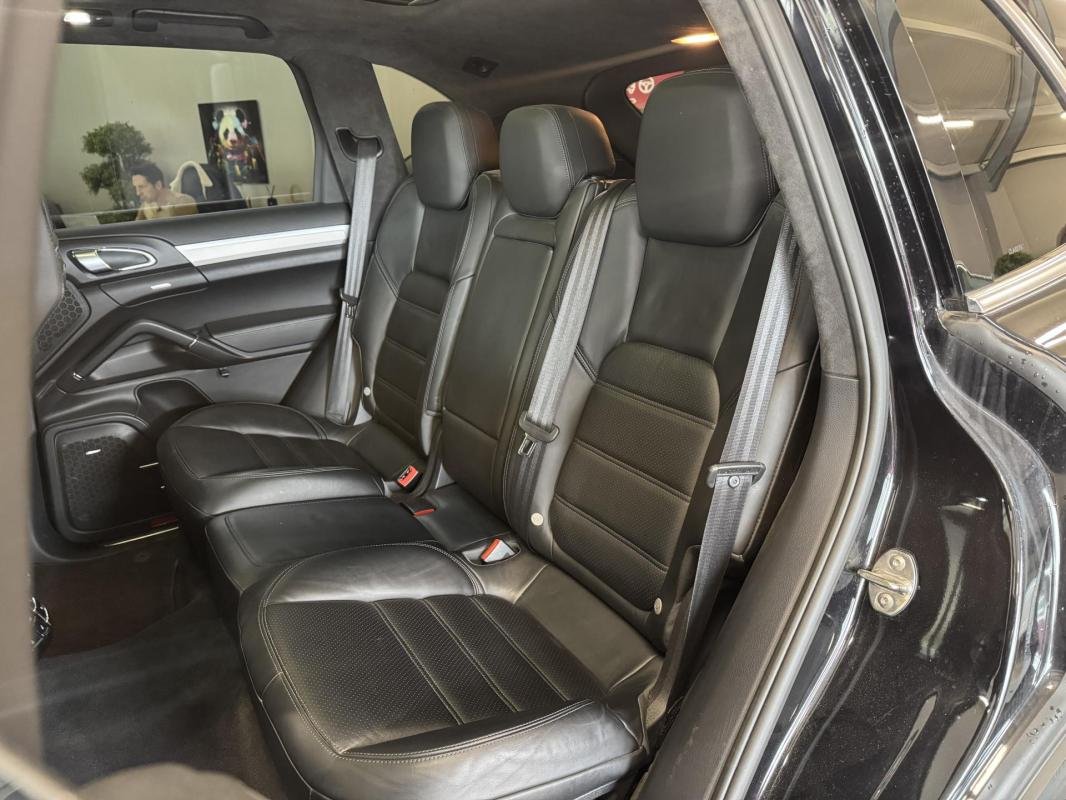 Porsche Cayenne - Photo 22