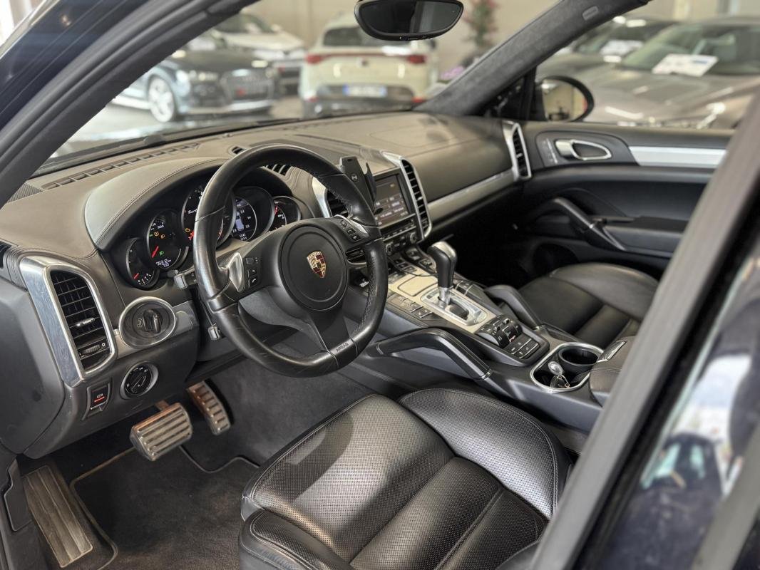 Porsche Cayenne - Photo 23