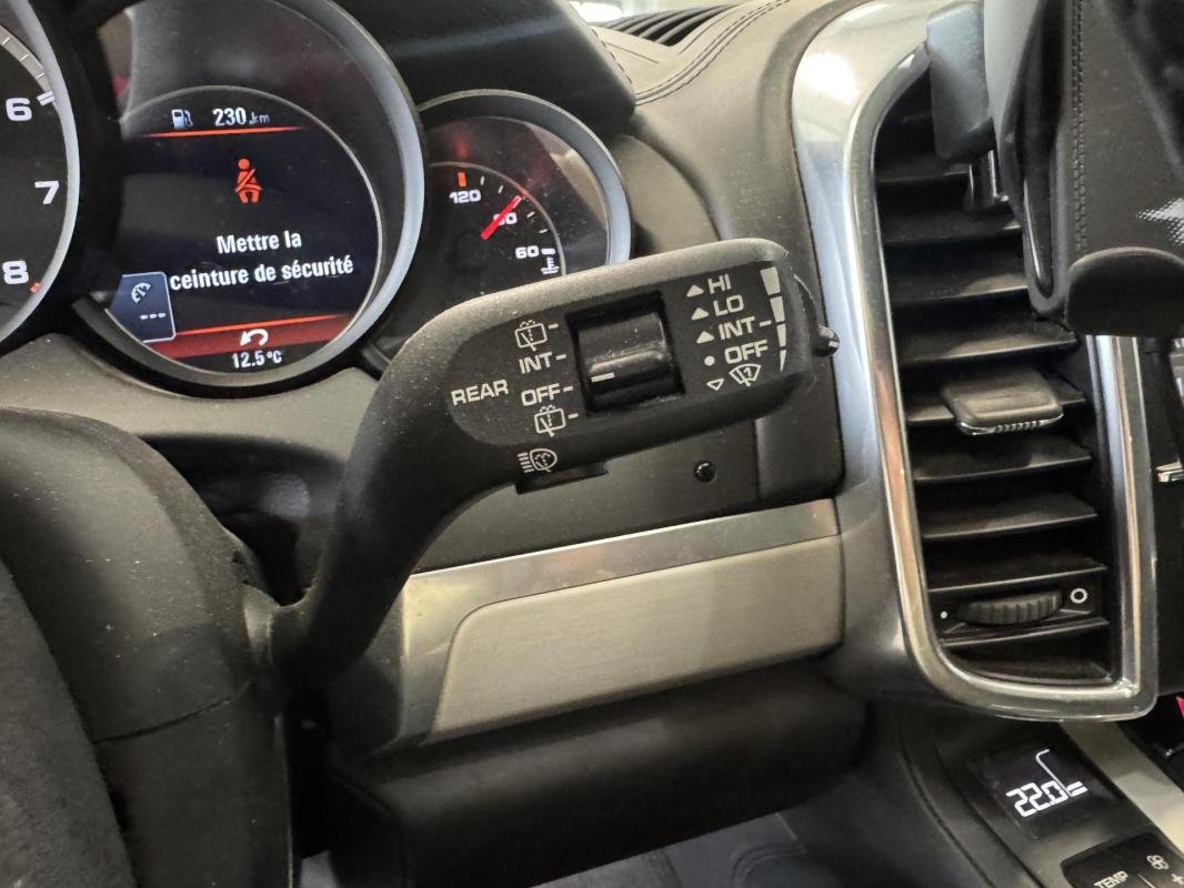 Porsche Cayenne - Photo 30
