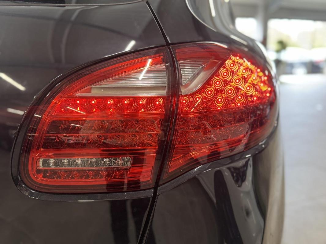 Porsche Cayenne - Photo 46