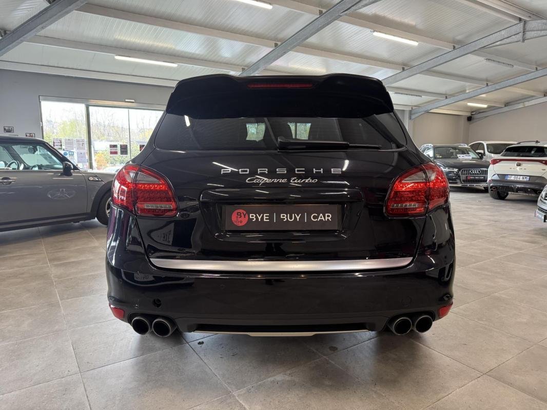 Porsche Cayenne - Photo 9