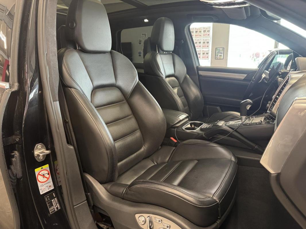 Porsche Cayenne - Photo 10
