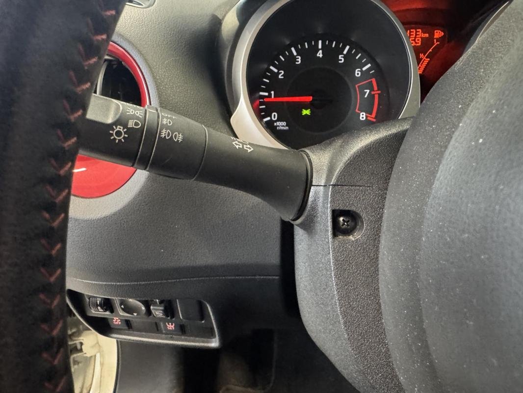 Nissan Juke - Photo 26