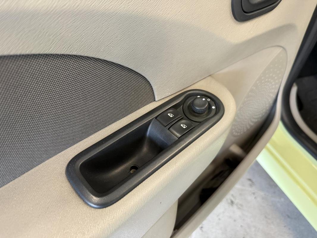 Renault Twingo - Photo 16