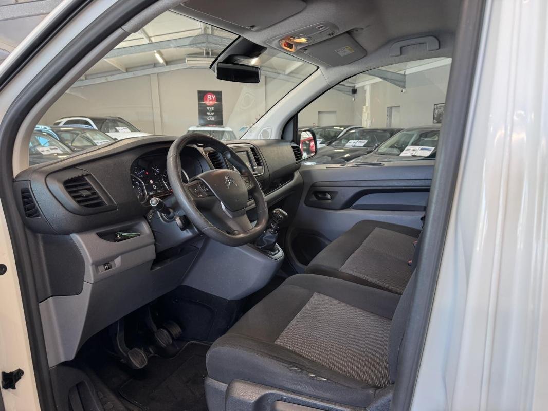 Citroën Jumpy - Photo 16