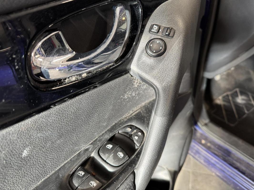 Nissan Qashqai - Photo 17
