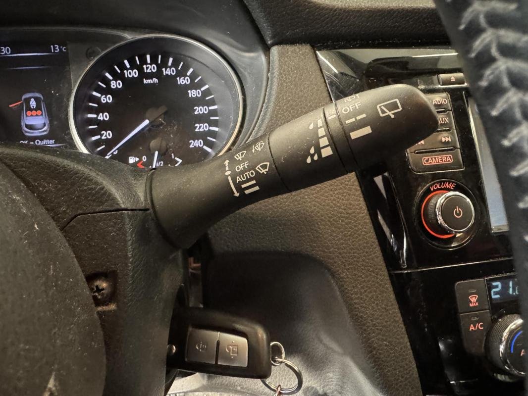 Nissan Qashqai - Photo 24