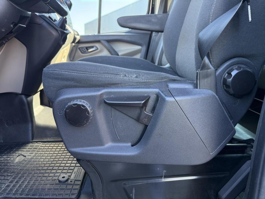 Ford Transit Custom - Photo 22