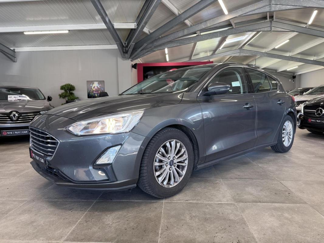 Ford Focus - Photo 1