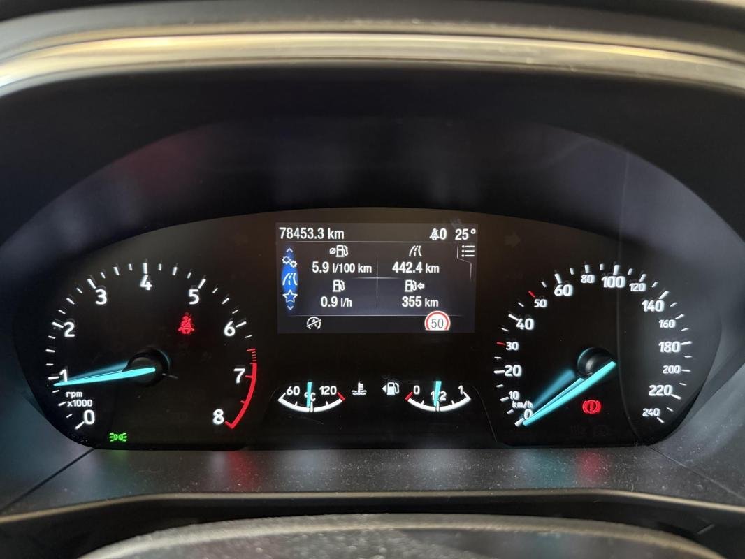 Ford Focus - Photo 17