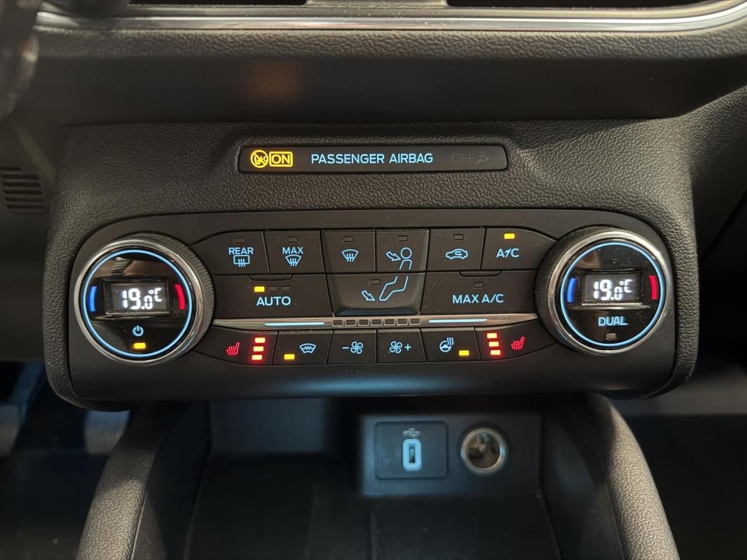 Ford Focus - Photo 23