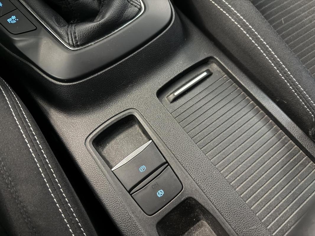 Ford Focus - Photo 25