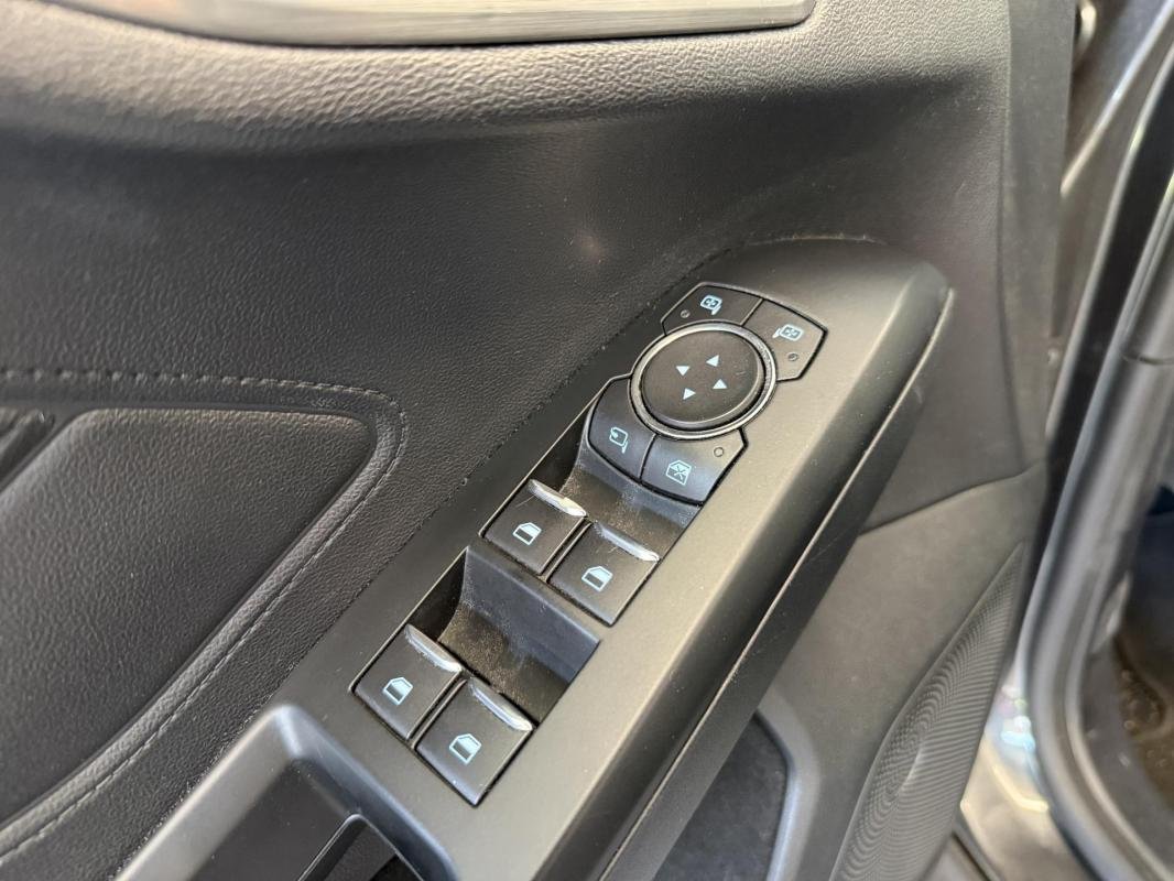 Ford Focus - Photo 26