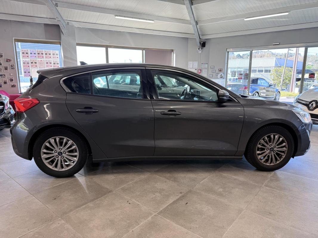 Ford Focus - Photo 34