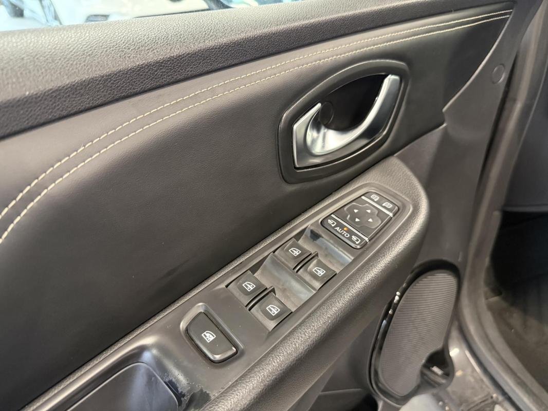 Renault Clio - Photo 14