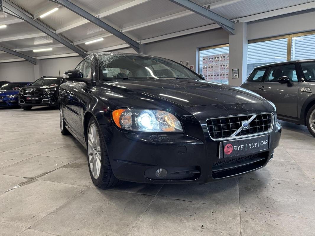 Volvo C70 - Photo 2