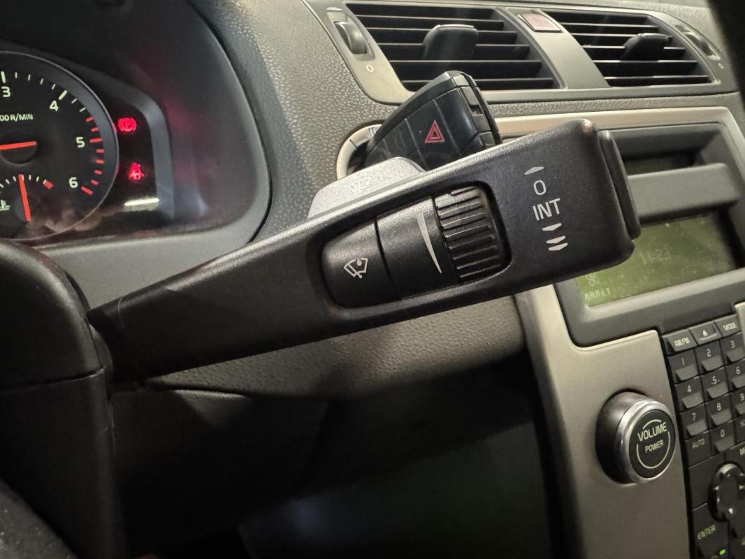 Volvo C70 - Photo 25