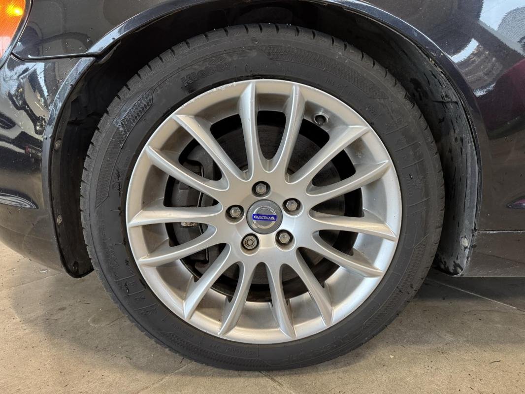 Volvo C70 - Photo 6