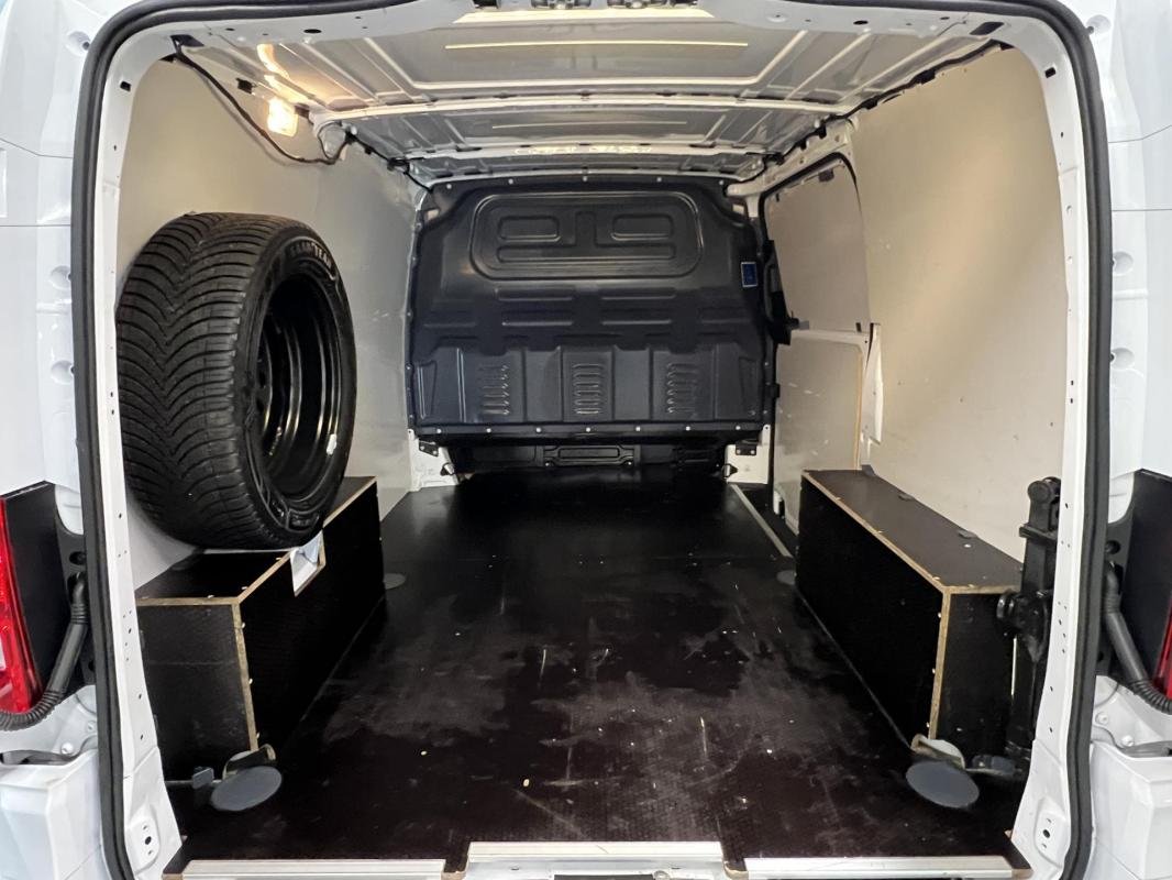 Mercedes Vito - Photo 17