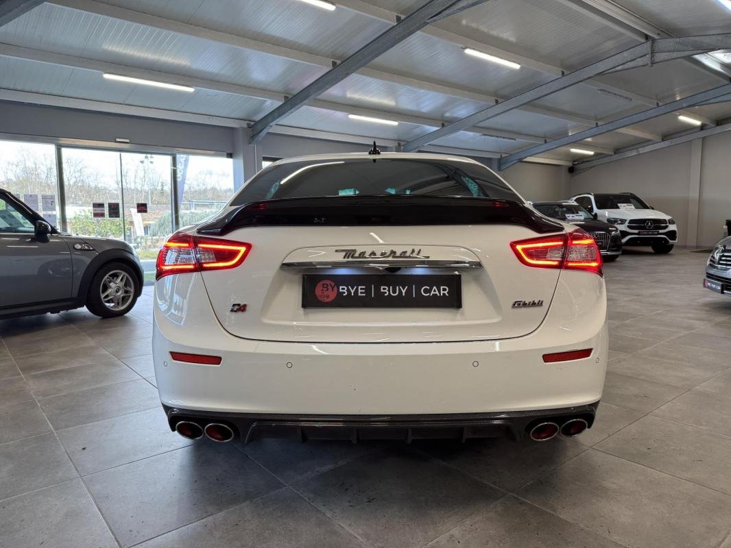 Maserati Ghibli - Photo 8