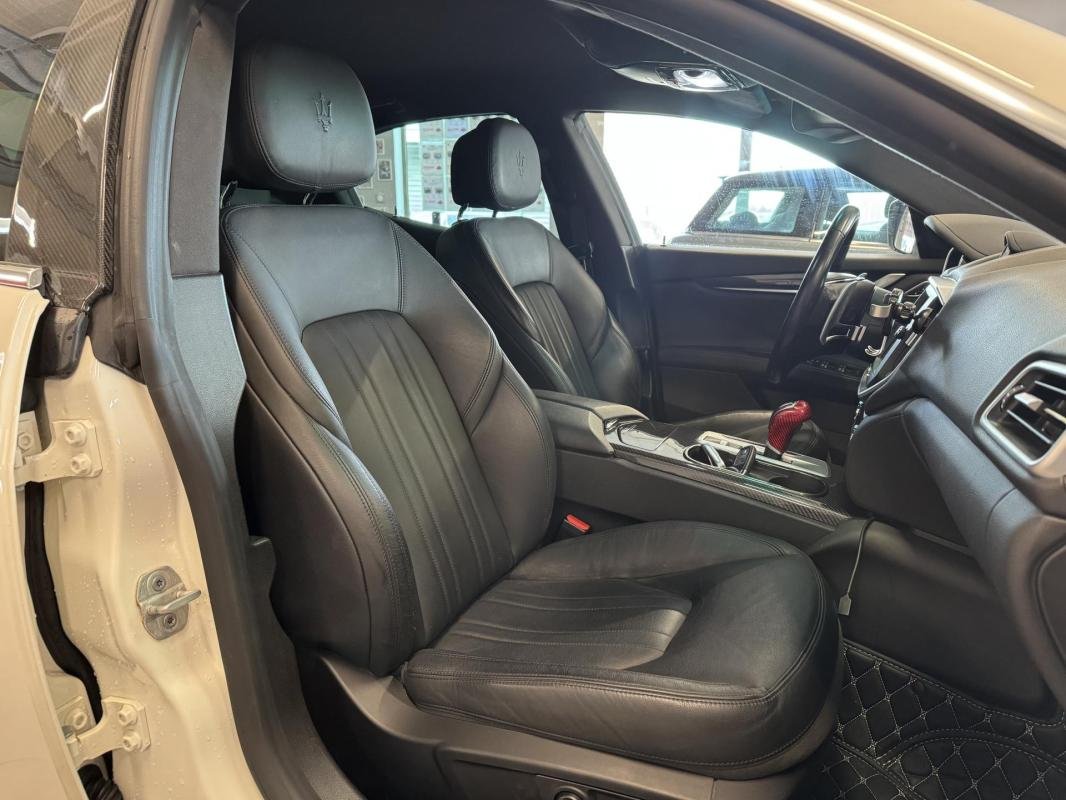 Maserati Ghibli - Photo 9