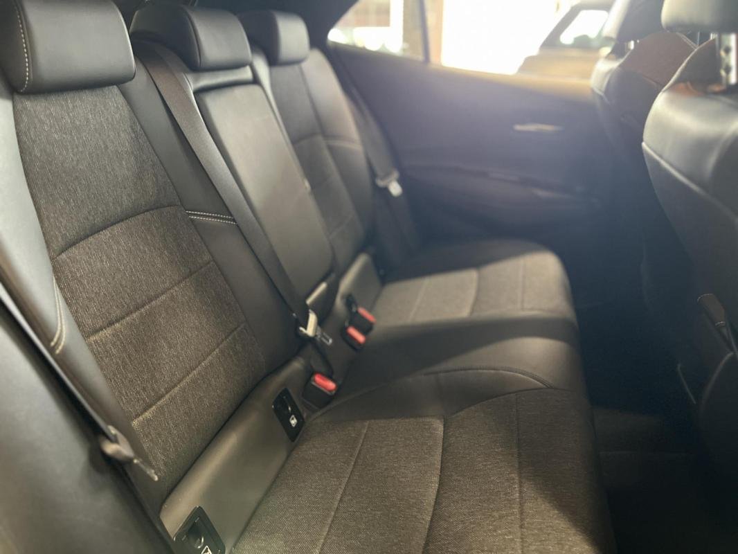 Toyota Corolla - Photo 12