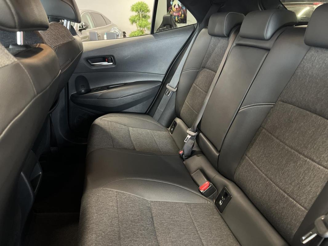 Toyota Corolla - Photo 10