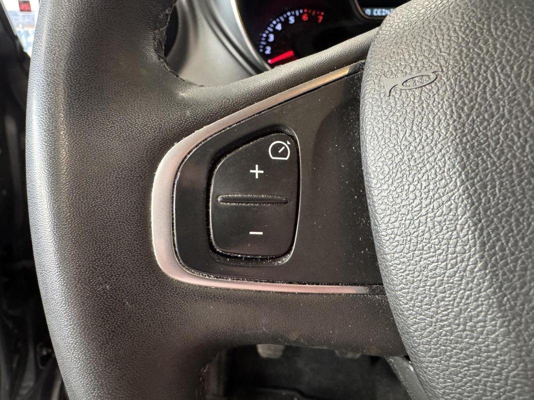 Renault Captur - Photo 22