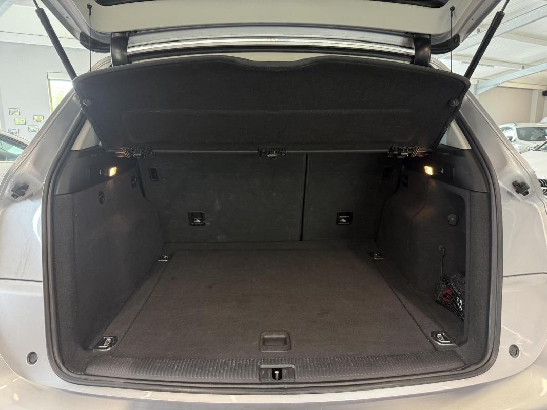 Audi Q5 - Photo 9