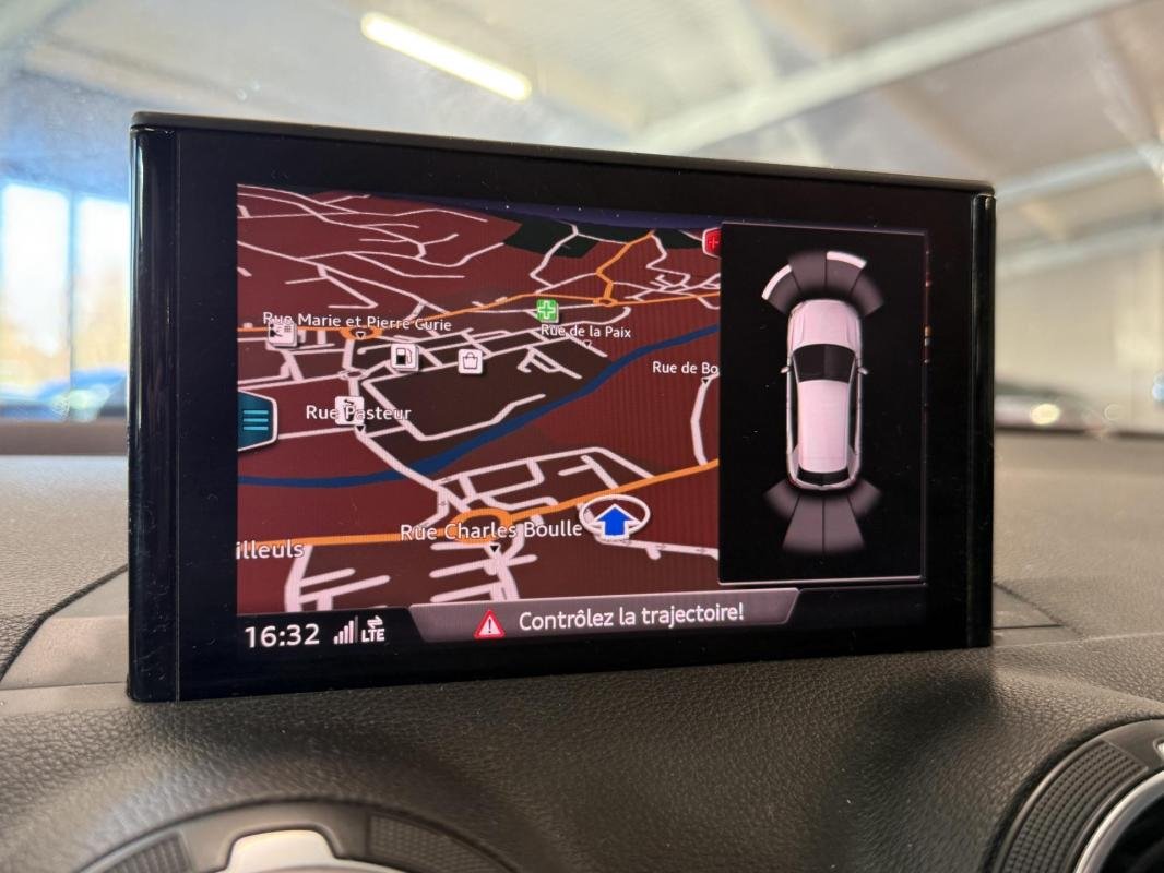 Audi Q2 - Photo 21