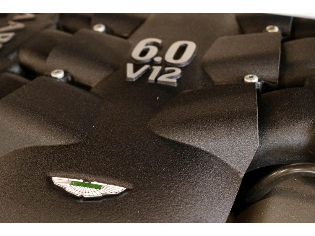 Aston Martin Virage - Photo 11