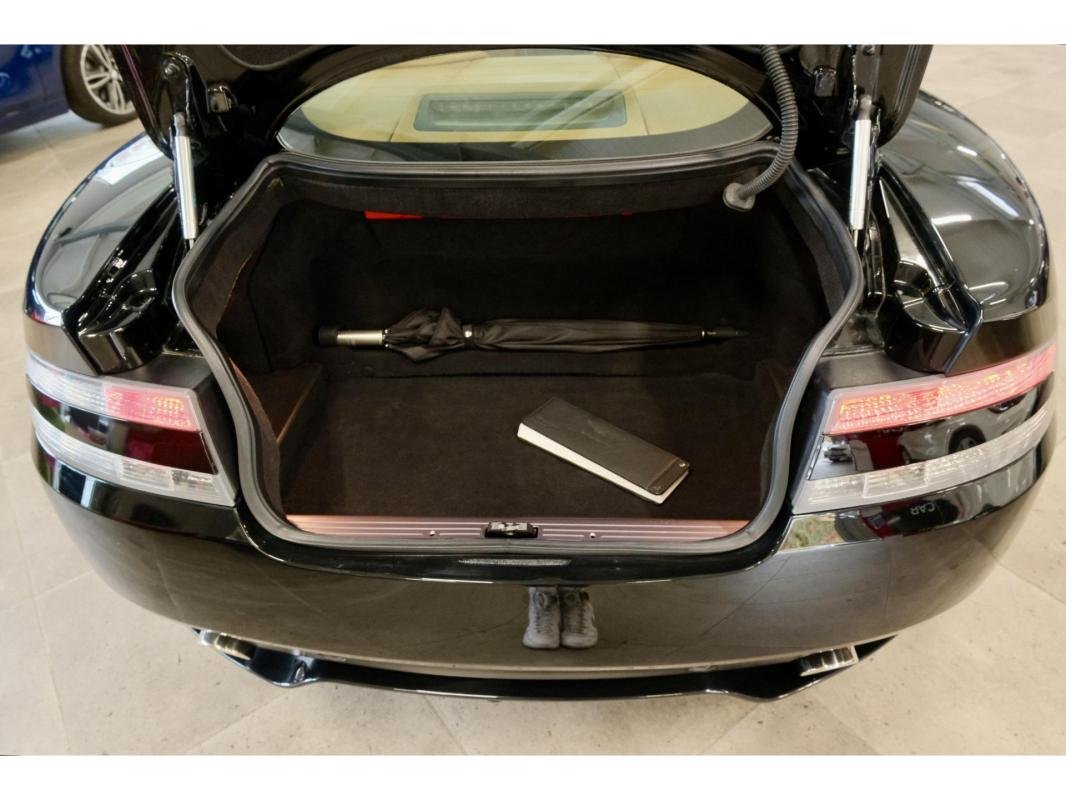 Aston Martin Virage - Photo 9